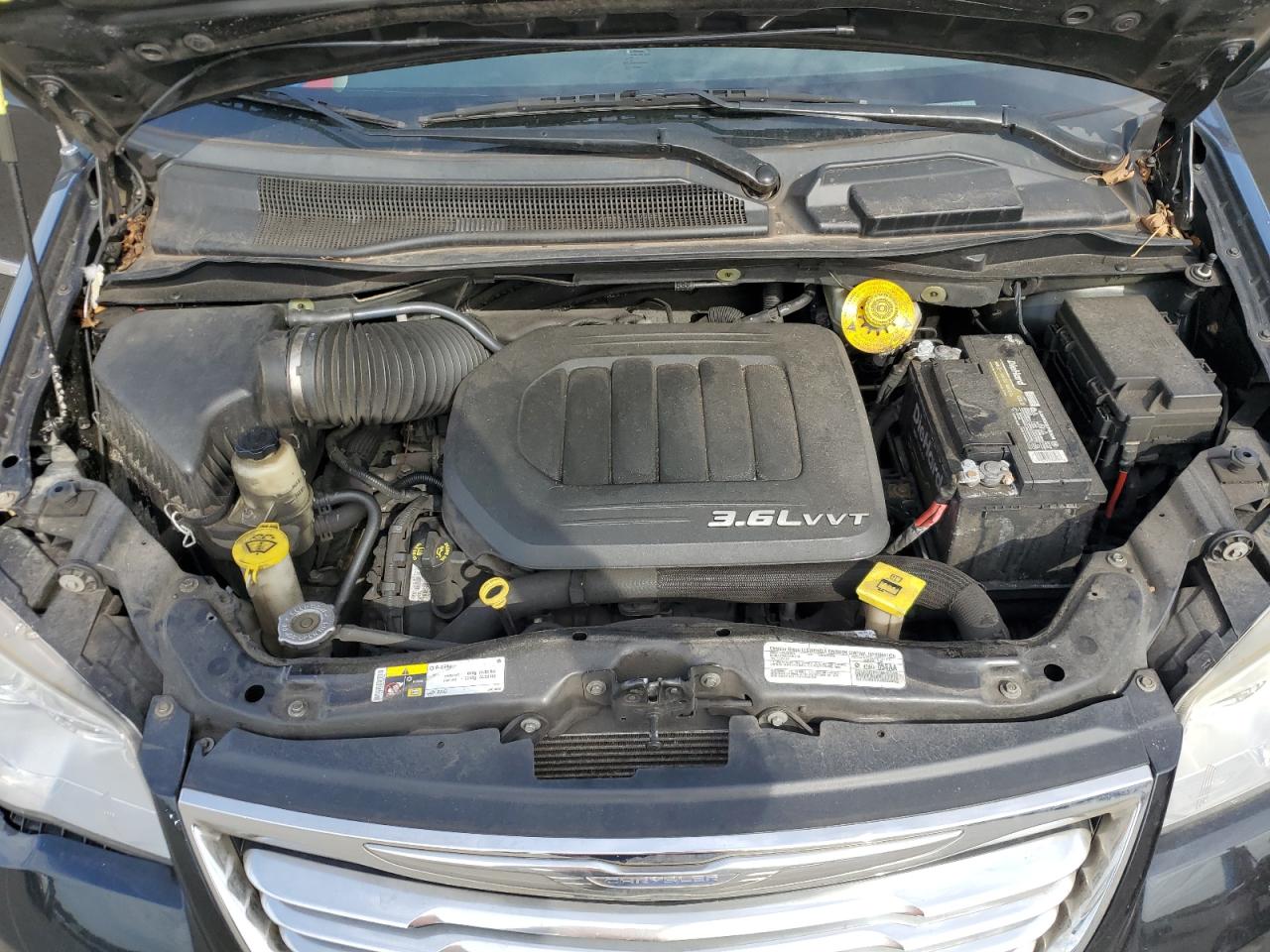 2014 Chrysler Town & Country Limited VIN: 2C4RC1GG8ER238618 Lot: 49567354