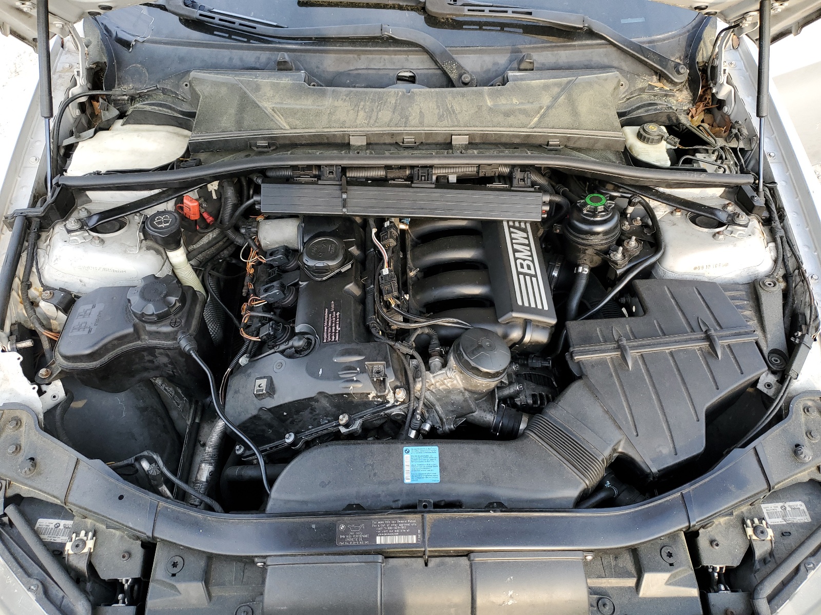 WBAVC93547K031885 2007 BMW 328 Xi