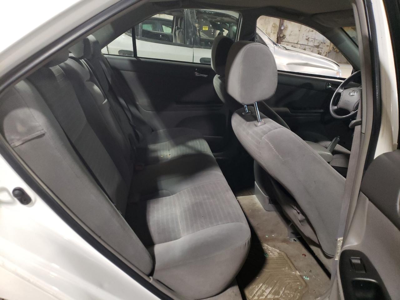 2005 Toyota Camry Le VIN: 4T1BE32K95U593556 Lot: 60383334