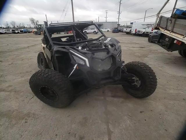 2017 Can-Am Maverick X3 X Rs Turbo R VIN: 3JBVXAW22HK002307 Lot: 50532524