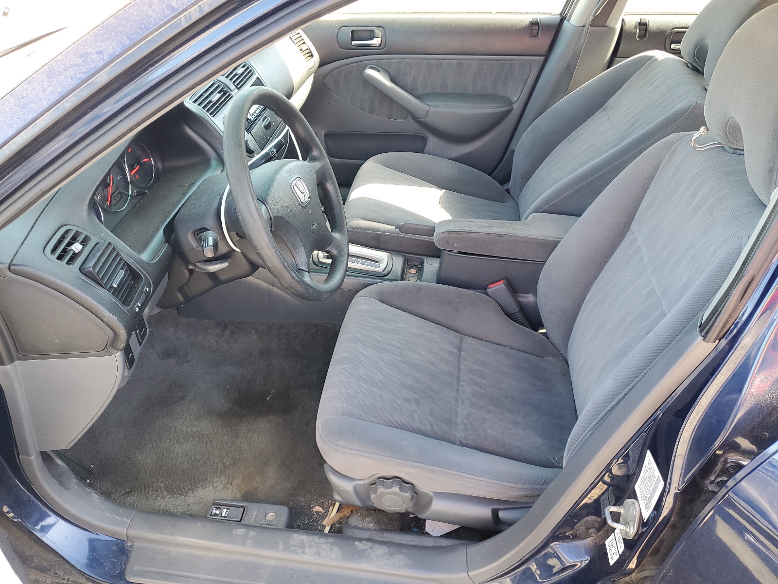 2HGES16524H616245 2004 Honda Civic Lx