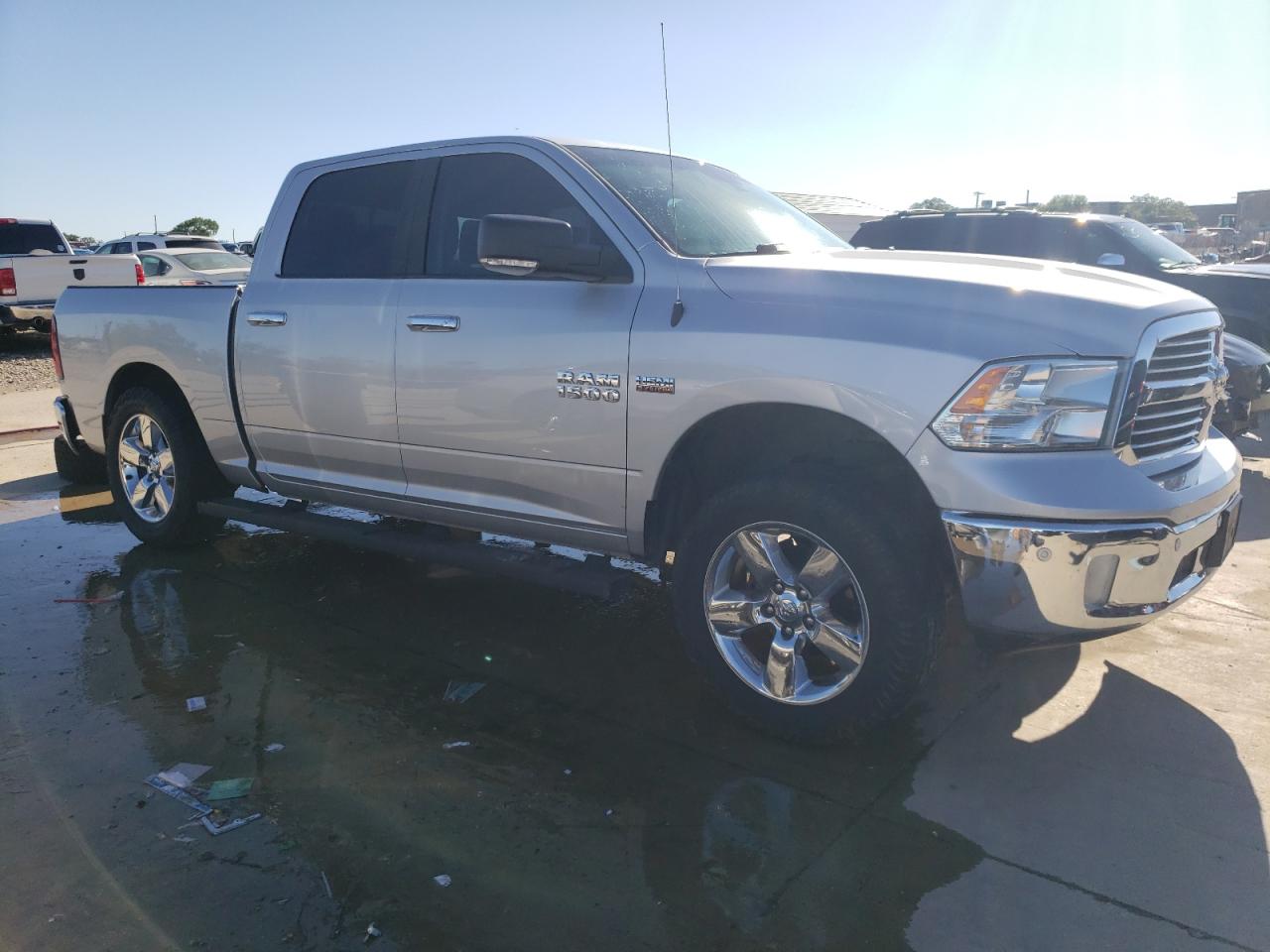 2017 RAM 1500 - Image 4