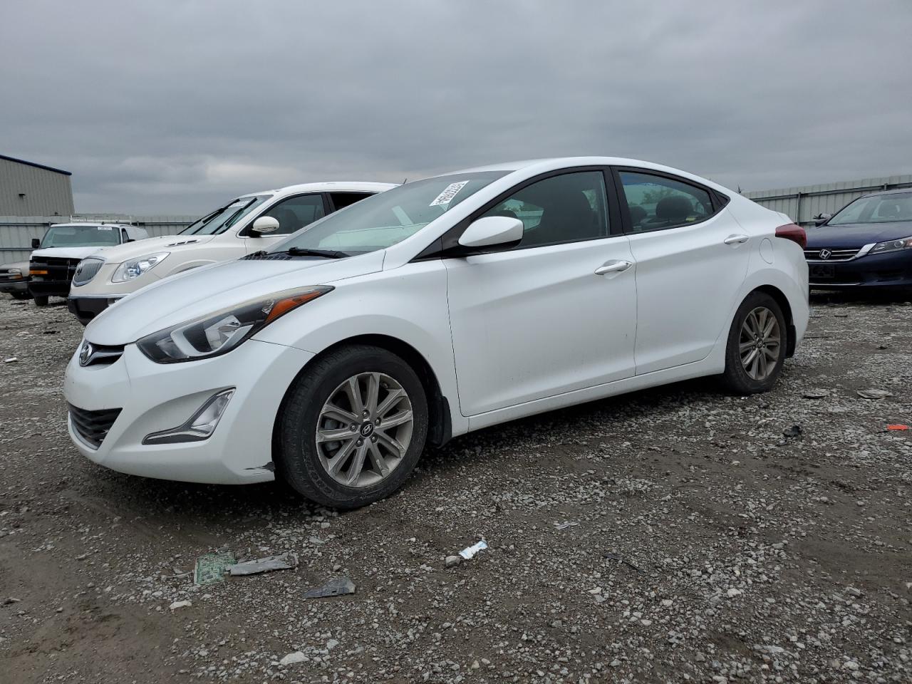 5NPDH4AEXFH624752 2015 Hyundai Elantra Se