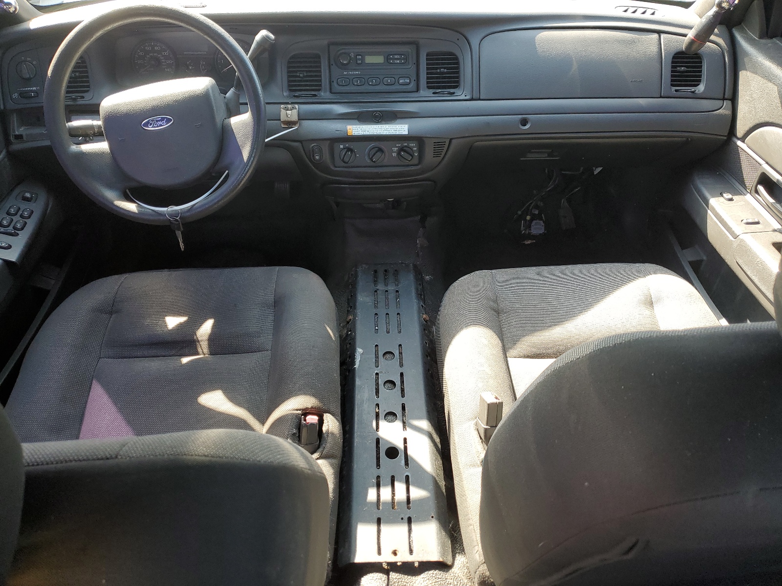 2FAHP71V98X132369 2008 Ford Crown Victoria Police Interceptor