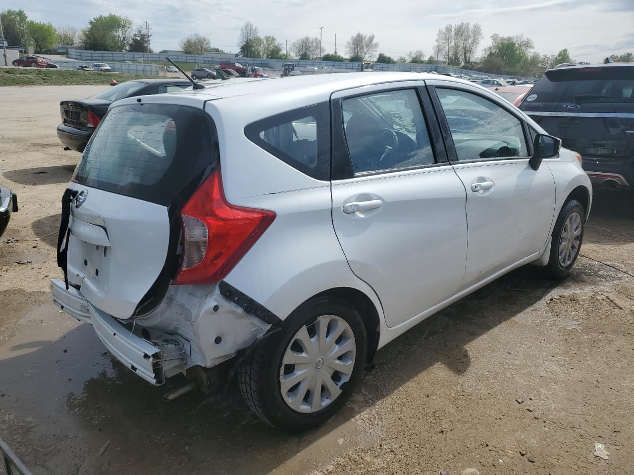 2015 Nissan Versa Note S VIN: 3N1CE2CP5FL376131 Lot: 50261014