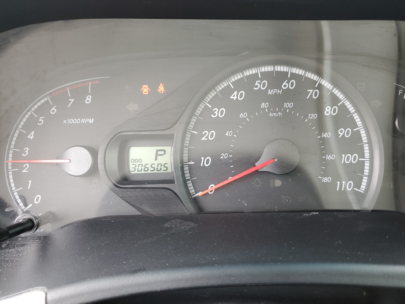 5TDKA3DC8BS005961 2011 Toyota Sienna Base