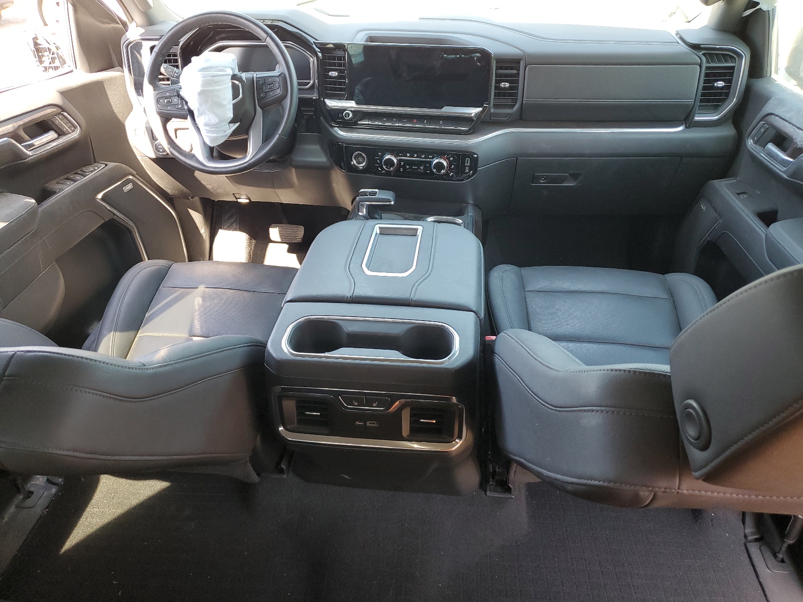 3GTUUDED1NG621131 2022 GMC Sierra K1500 Slt