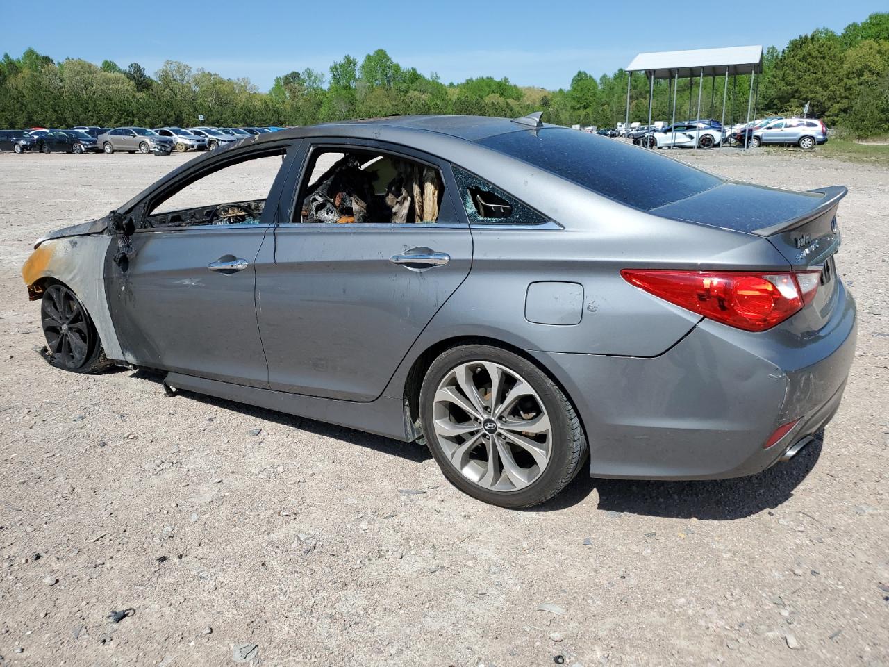 2014 Hyundai Sonata - Image 2