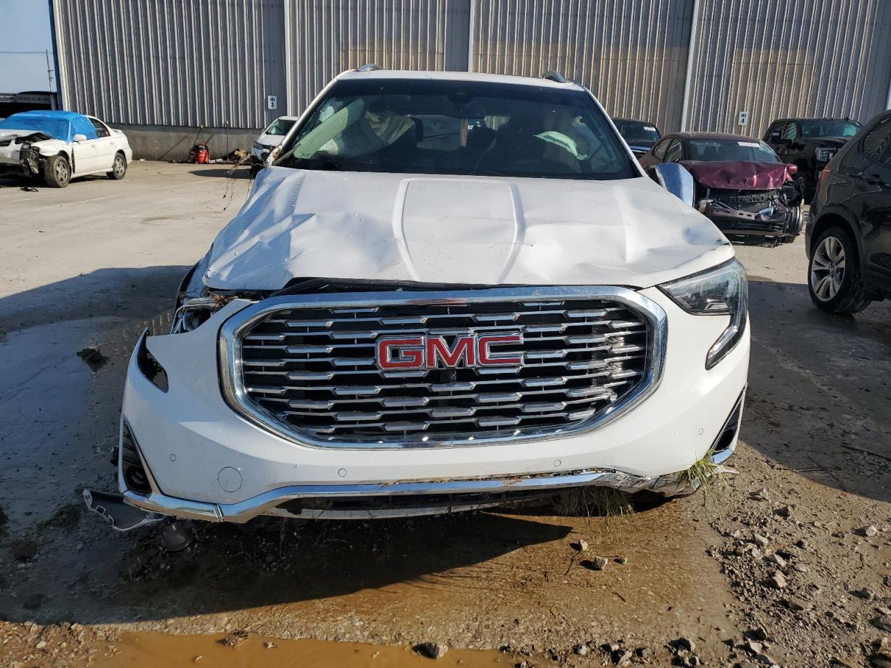 2018 GMC Terrain Denali VIN: 3GKALSEX5JL199875 Lot: 50619174