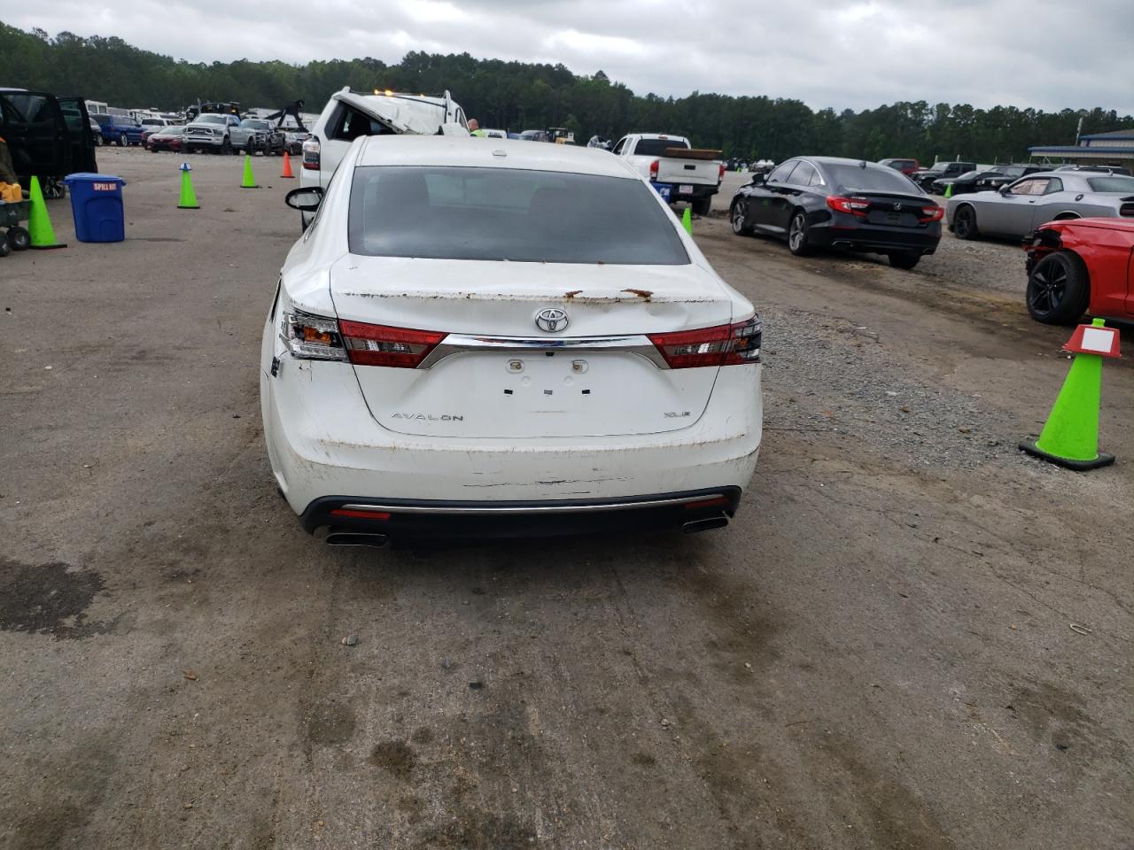 2016 Toyota Avalon Xle VIN: 4T1BK1EB6GU211799 Lot: 50693264