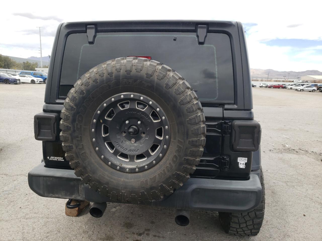 1C4HJXDN9JW232514 2018 Jeep Wrangler Unlimited Sport