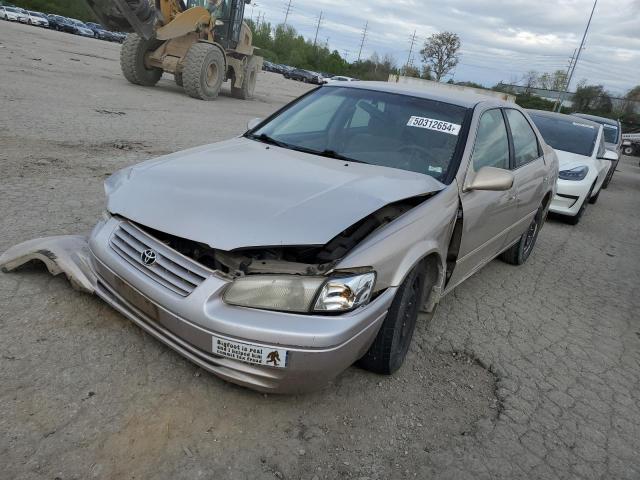 1998 Toyota Camry Ce продається в Earlington, KY - Front End