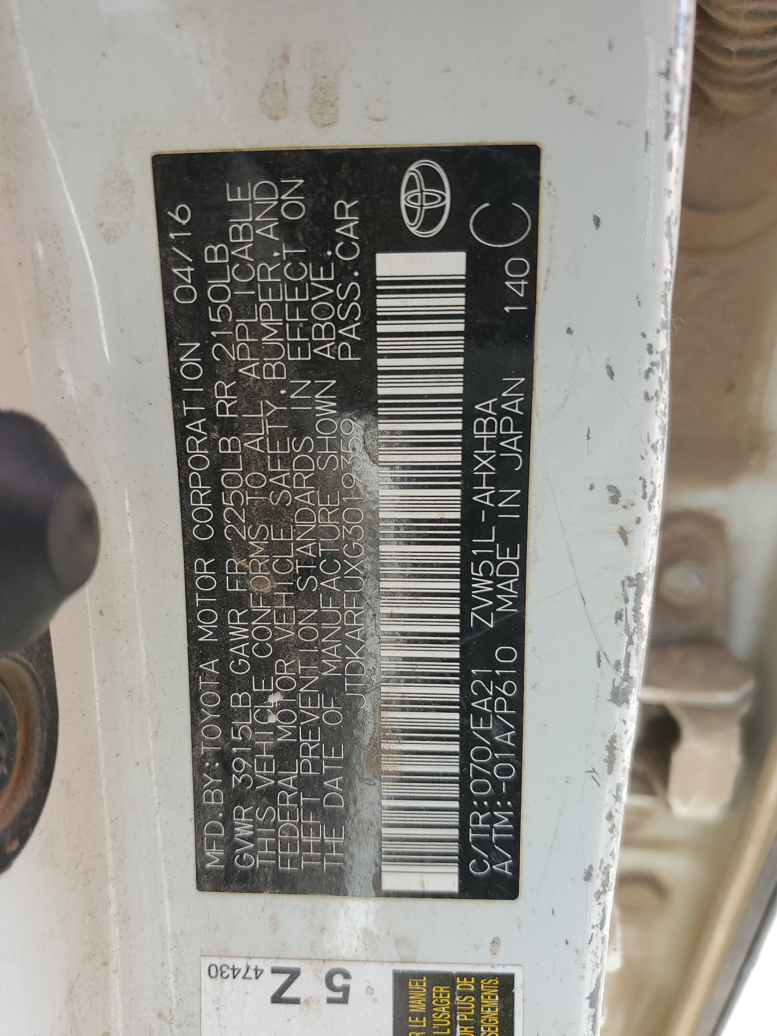 JTDKARFUXG3019359 2016 Toyota Prius