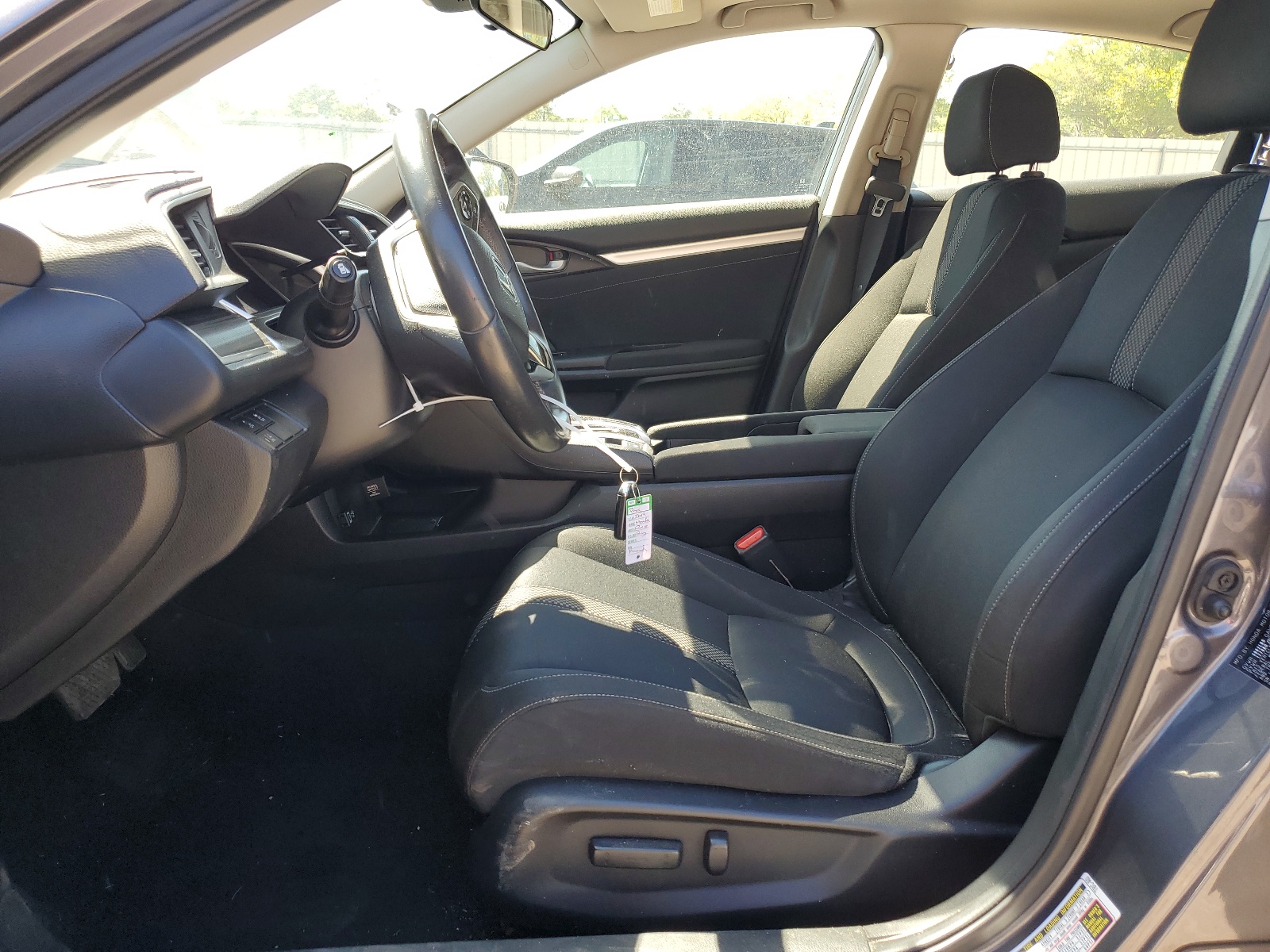 JHMFC1F33KX008854 2019 Honda Civic Ex