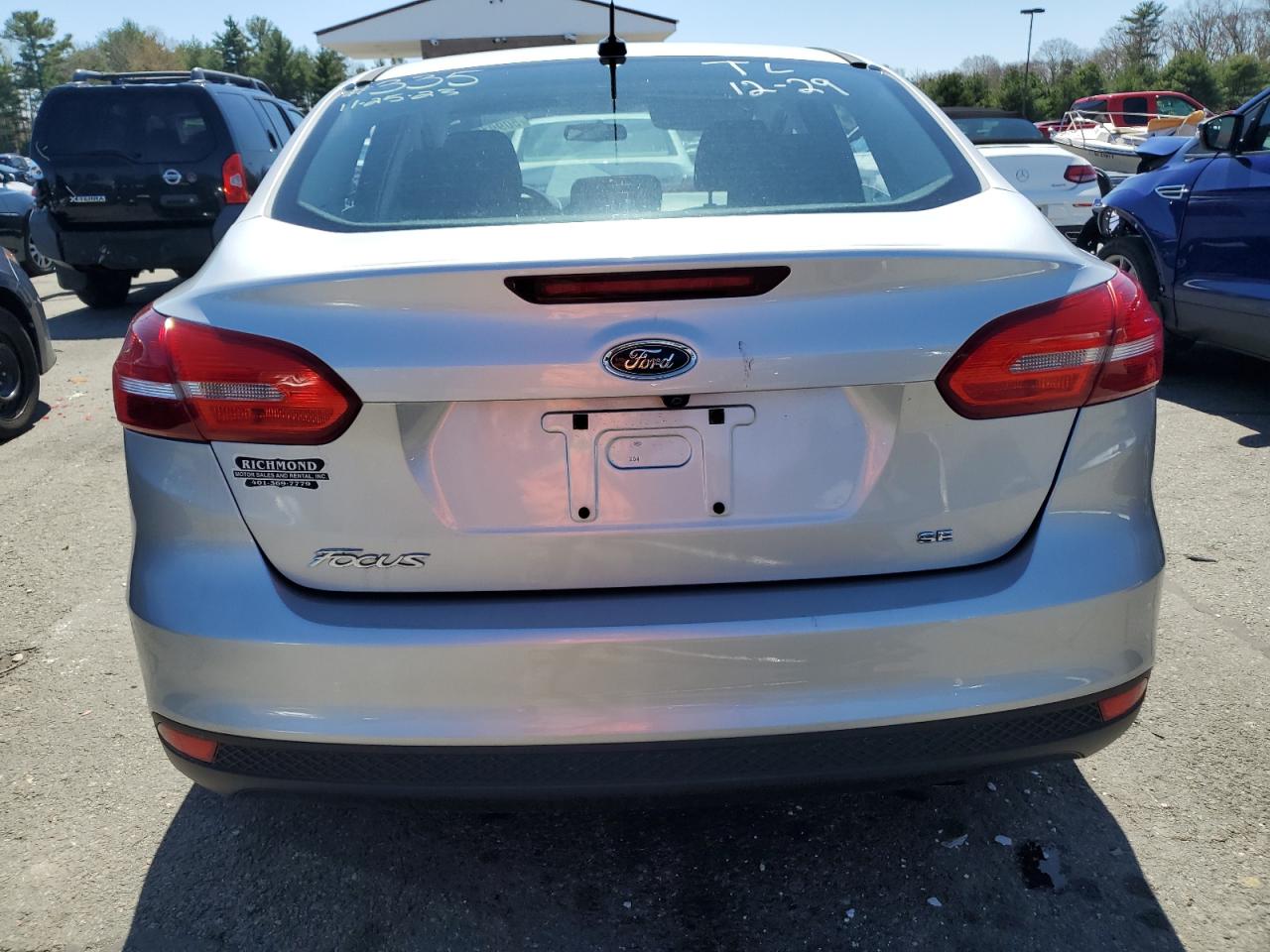 2016 Ford Focus Se VIN: 1FADP3F23GL210212 Lot: 50991324