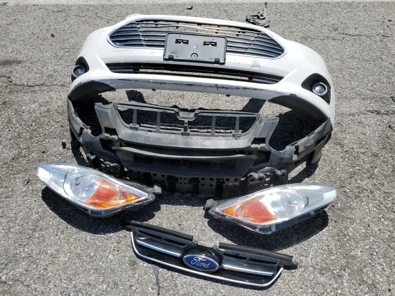 2015 Ford C-Max Premium Sel VIN: 1FADP5CU1FL110173 Lot: 50578874