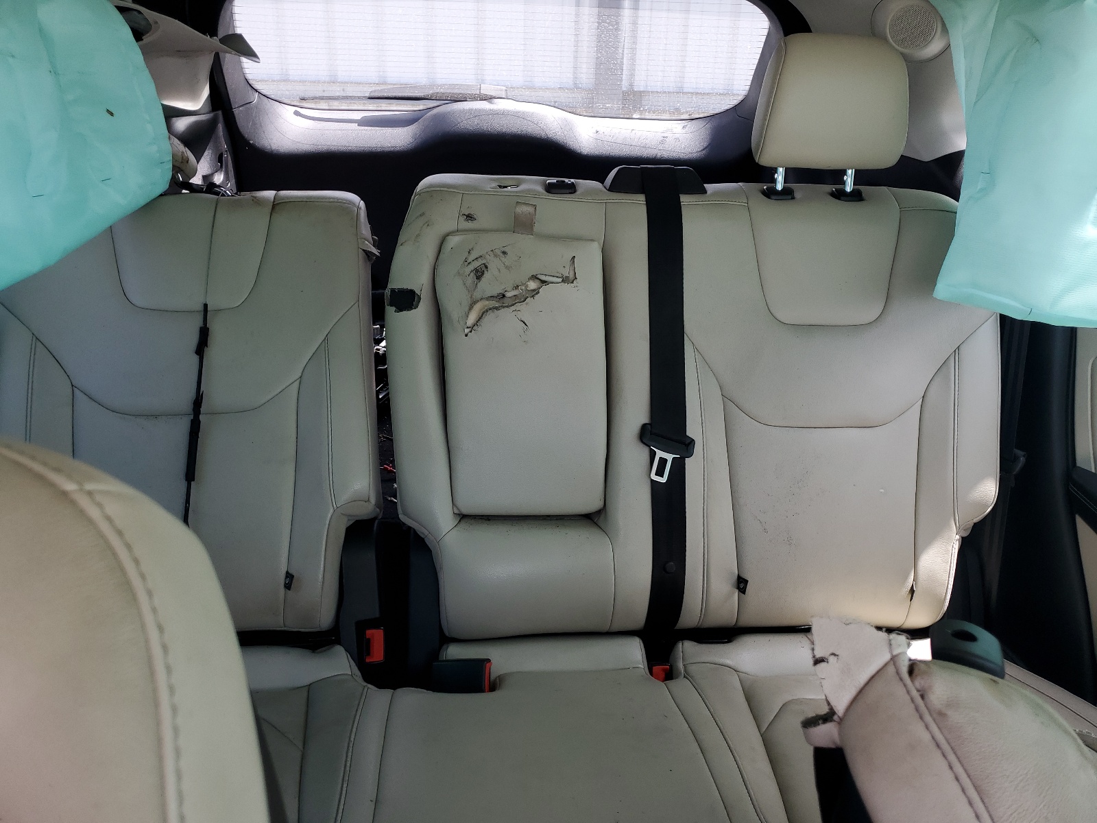 2FMPK3K87HBB25564 2017 Ford Edge Titanium