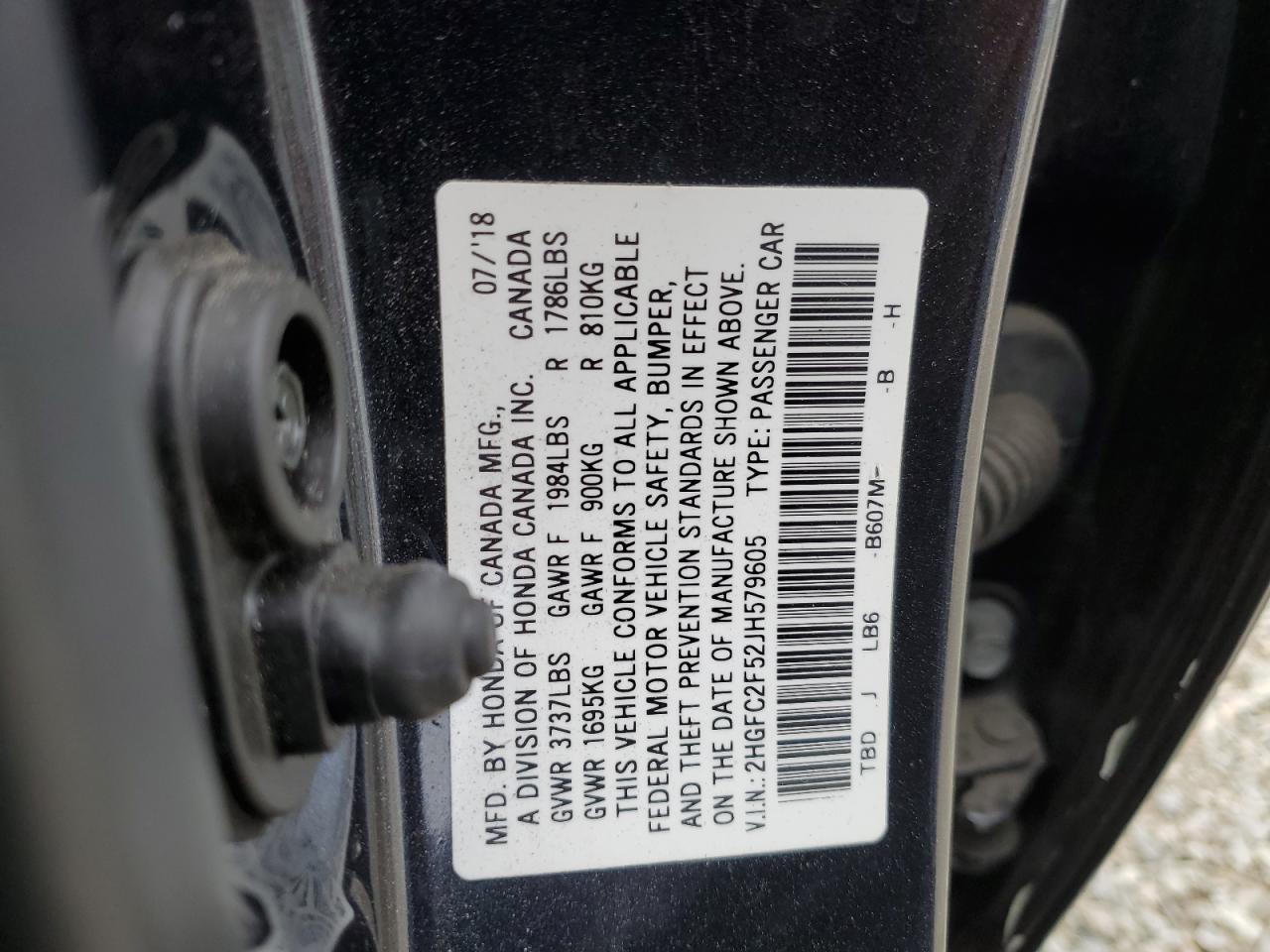 2HGFC2F52JH579605 2018 Honda Civic Lx