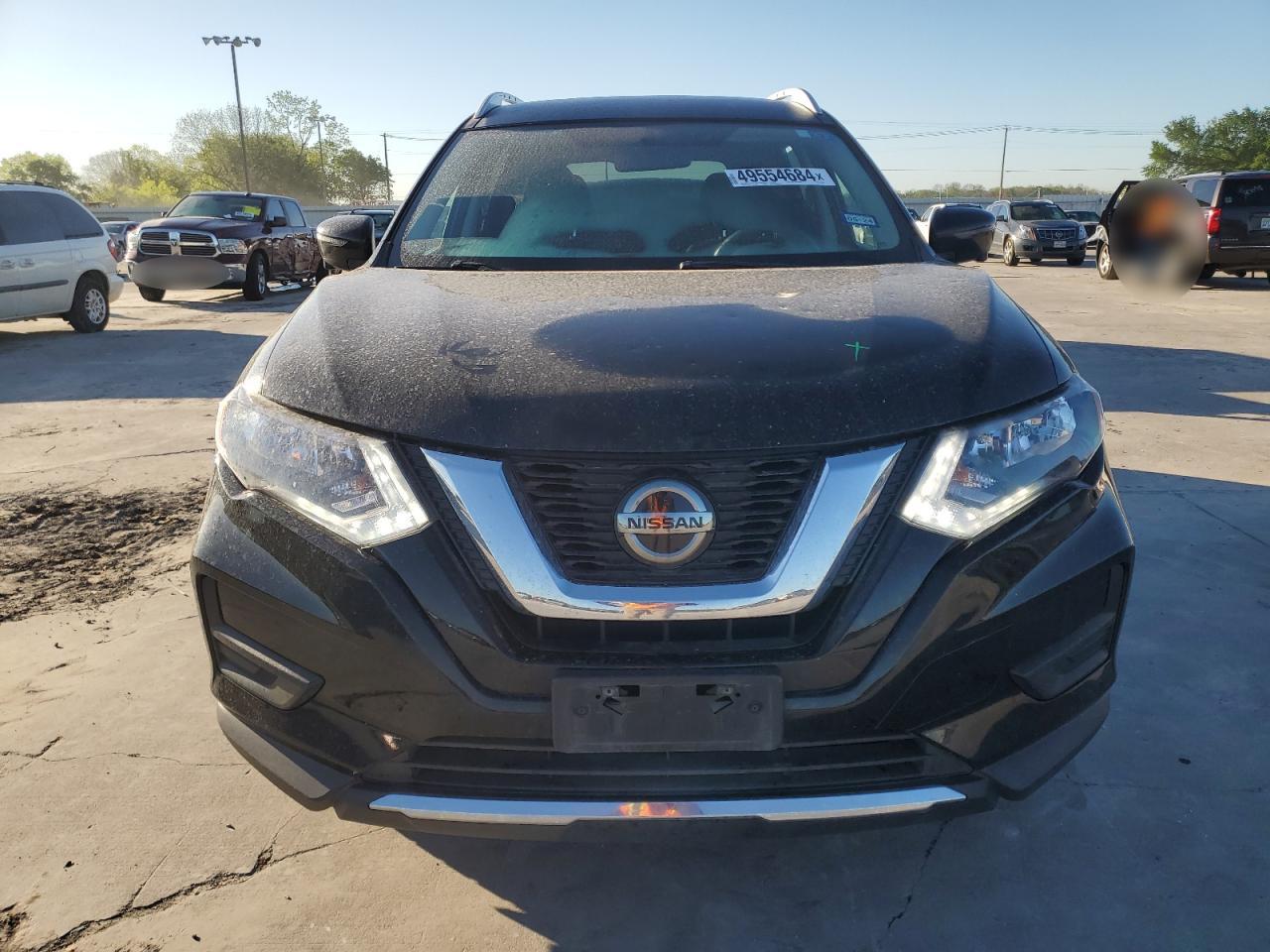 2018 Nissan Rogue S VIN: KNMAT2MT2JP573907 Lot: 49554684