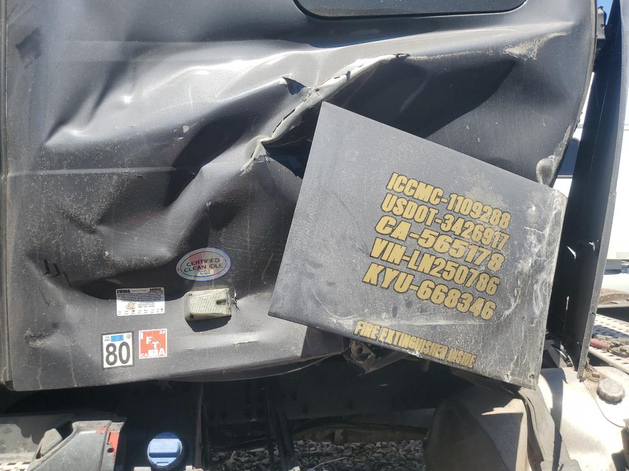 2020 Volvo Vn Vnl VIN: 4V4NC9EH2LN250786 Lot: 39205335