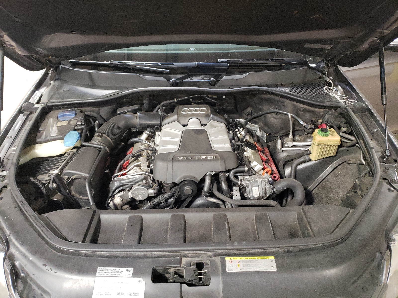 WA1DGAFE0BD002665 2011 Audi Q7 Prestige