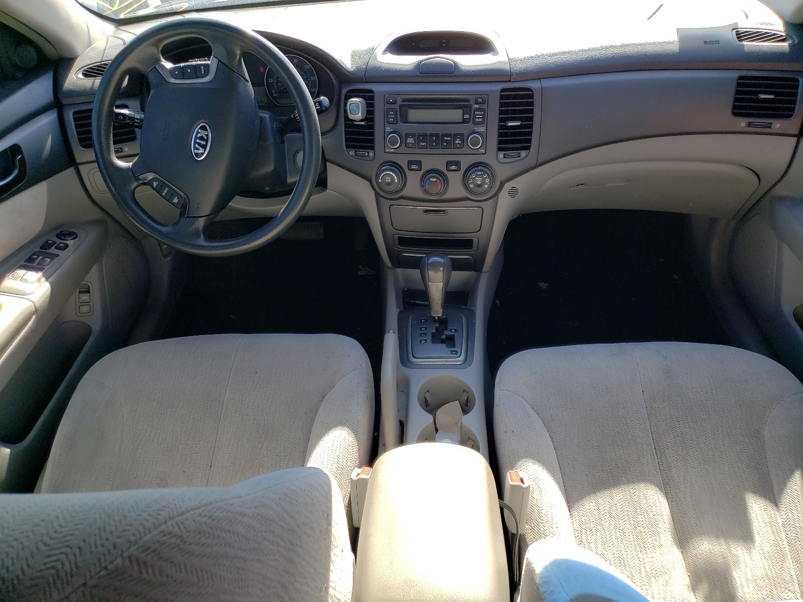 KNAGE123385210018 2008 Kia Optima Lx