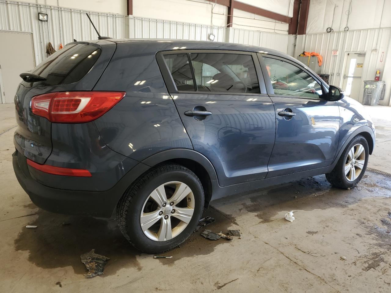 VIN KNDPBCA22D7460297 2013 KIA SPORTAGE no.3