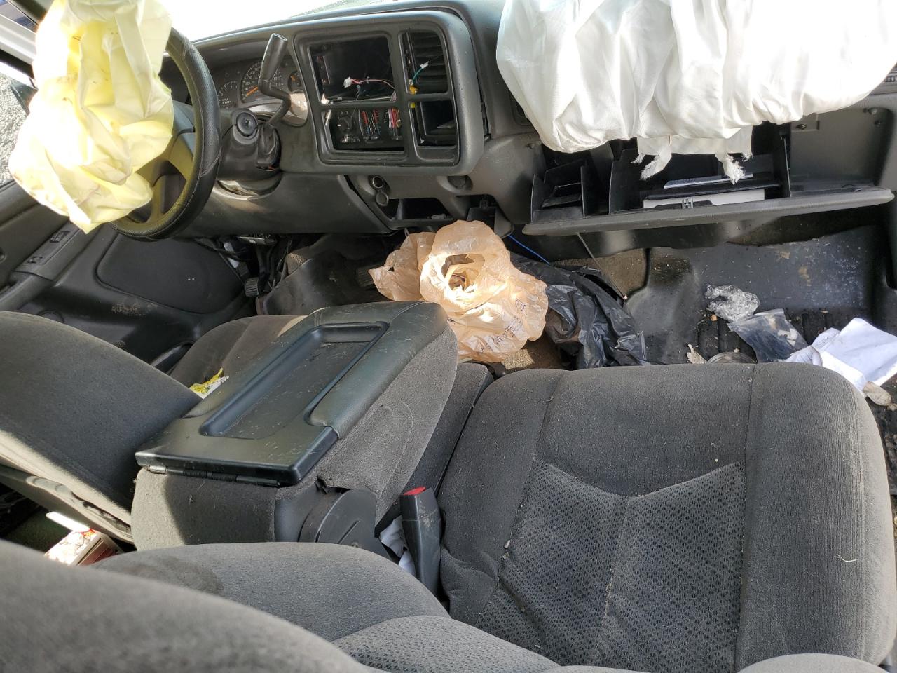 2005 Chevrolet Silverado K1500 VIN: 1GCEK19V45E270119 Lot: 49972004