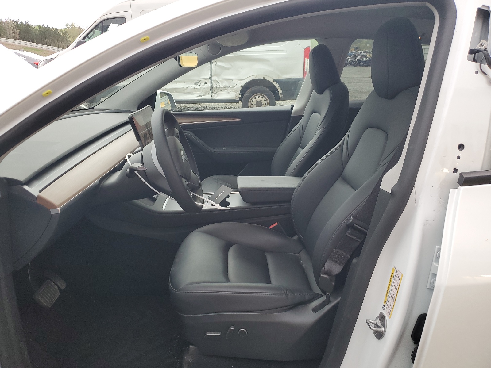 7SAYGDEE8PF760024 2023 Tesla Model Y