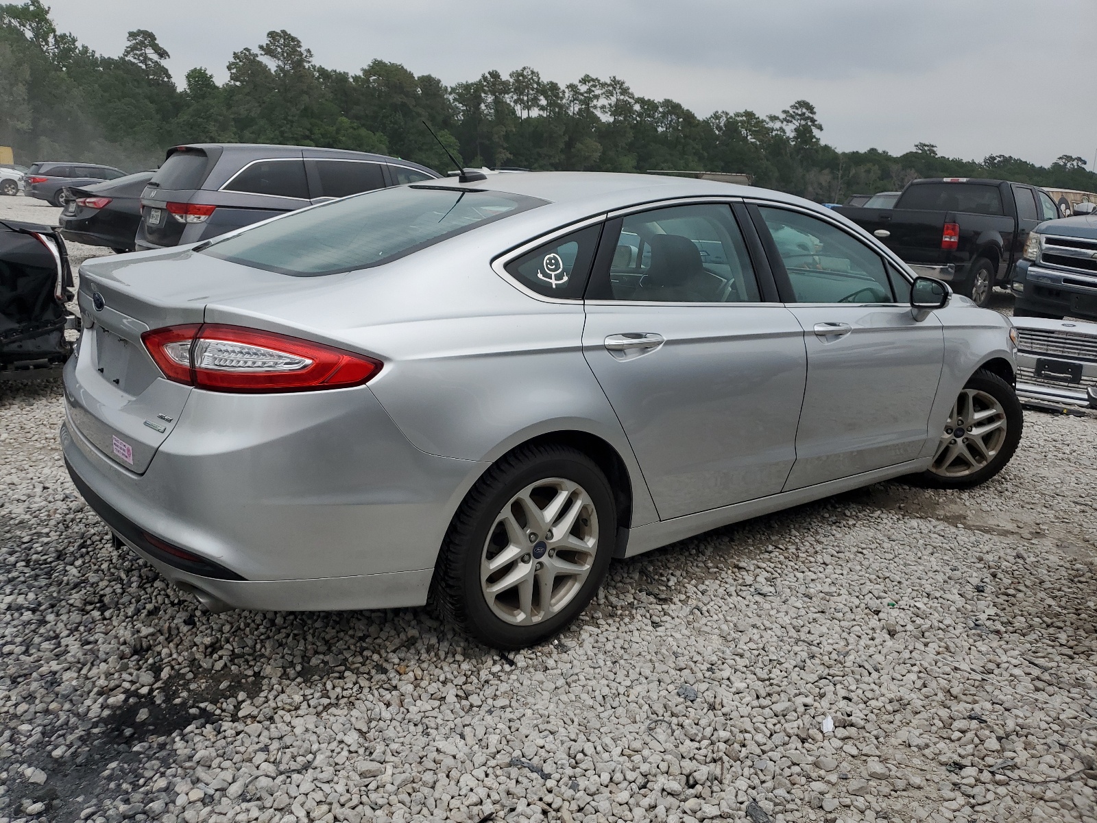 1FA6P0HD8F5131417 2015 Ford Fusion Se