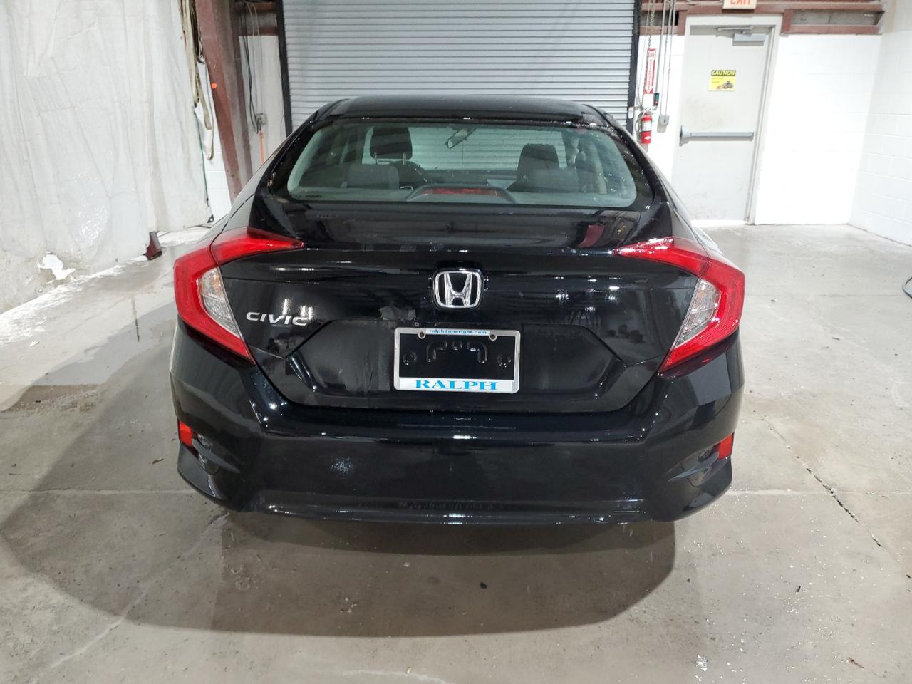 2018 Honda Civic Lx VIN: 2HGFC2F51JH604798 Lot: 75744634