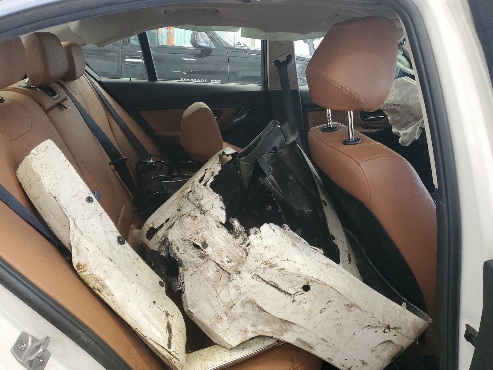 WBA3B9G57FNR93552 2015 BMW 335 Xi