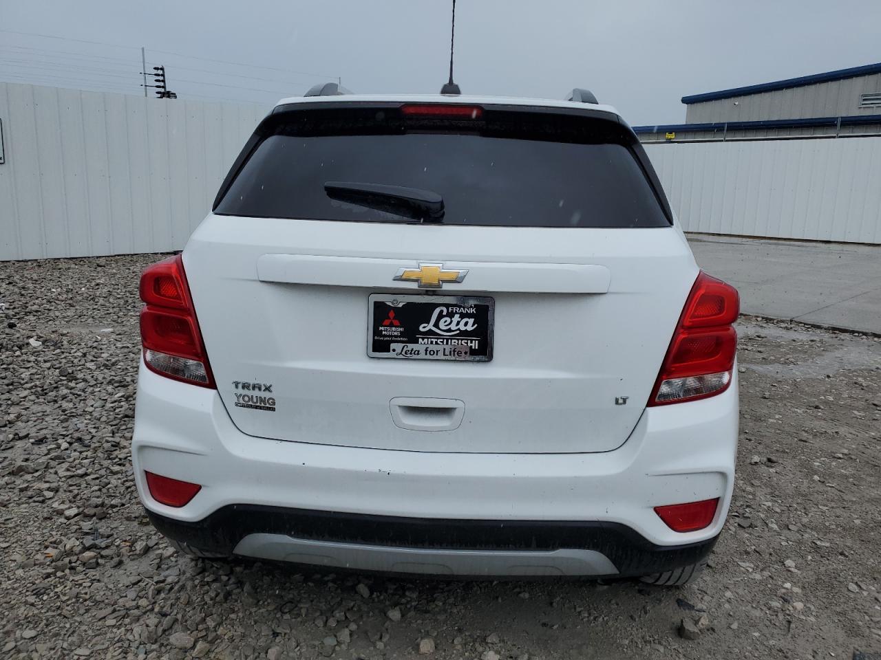 KL7CJLSB4KB818801 2019 Chevrolet Trax 1Lt