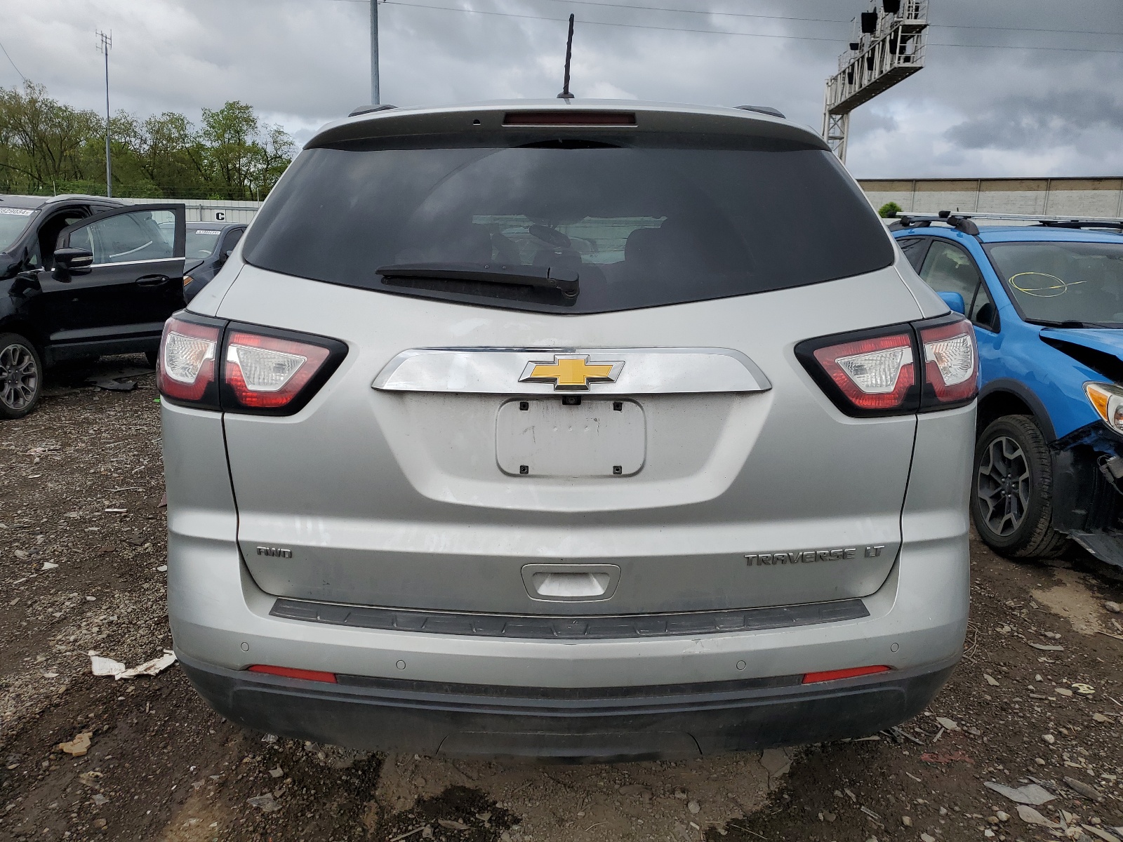 1GNKVGKD5FJ300288 2015 Chevrolet Traverse Lt