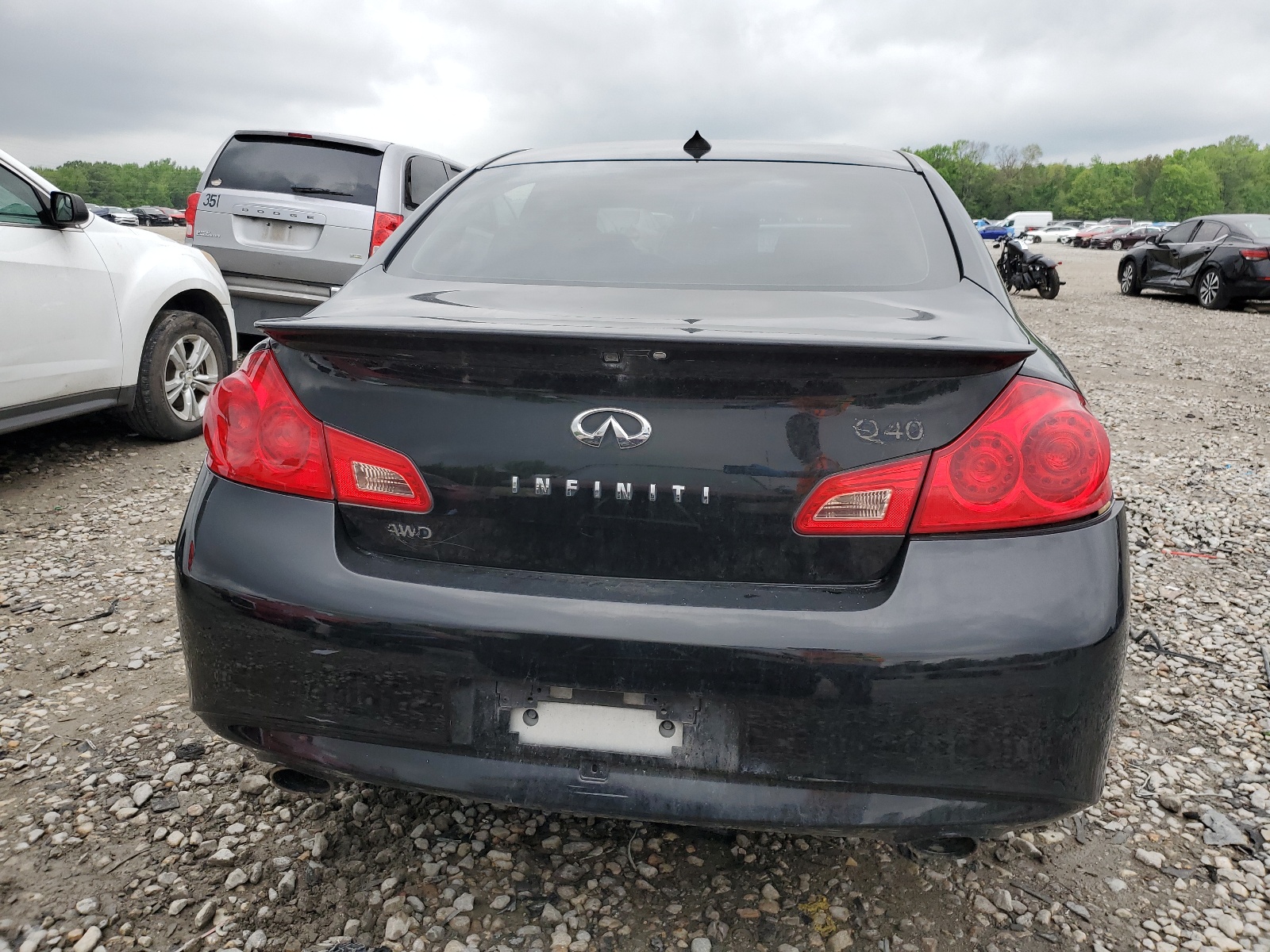 JN1CV6AR1FM522705 2015 Infiniti Q40