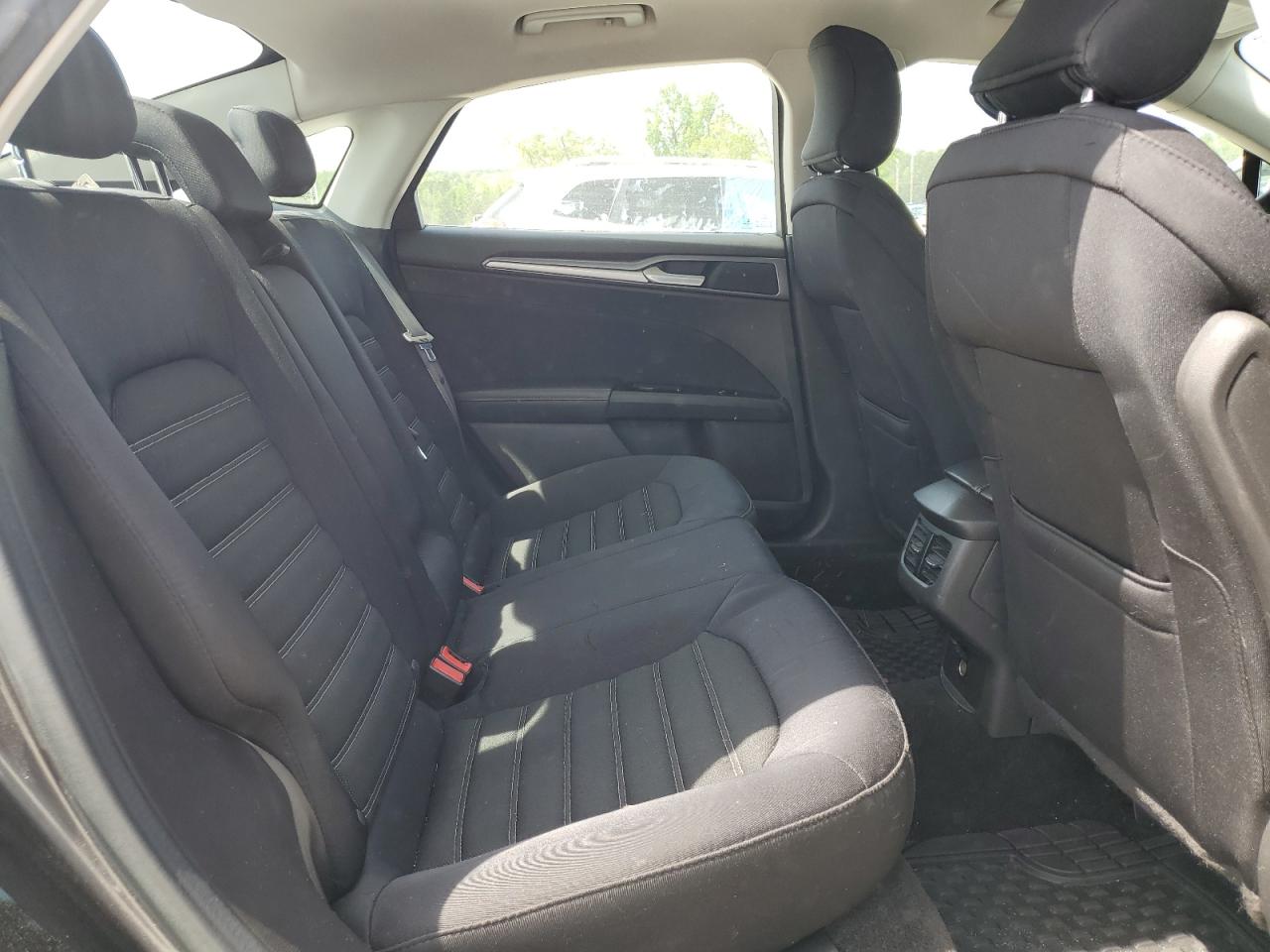 2015 Ford Fusion Se VIN: 3FA6P0H71FR261305 Lot: 50809154