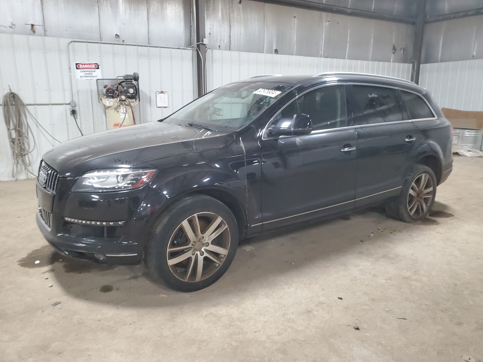 2013 Audi Q7 Premium Plus vin: WA1LGAFE3DD000245