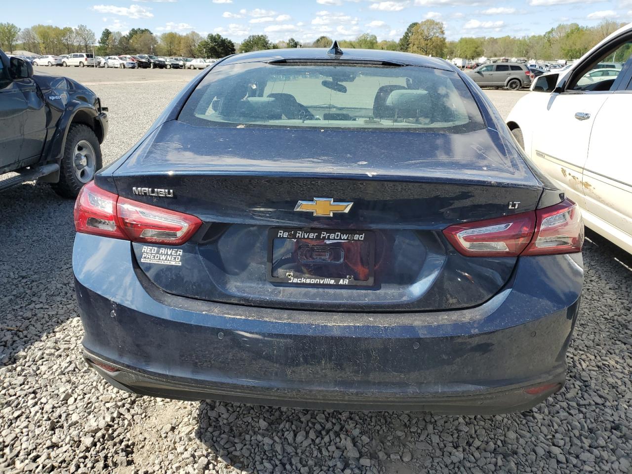 1G1ZD5STXLF106918 2020 Chevrolet Malibu Lt