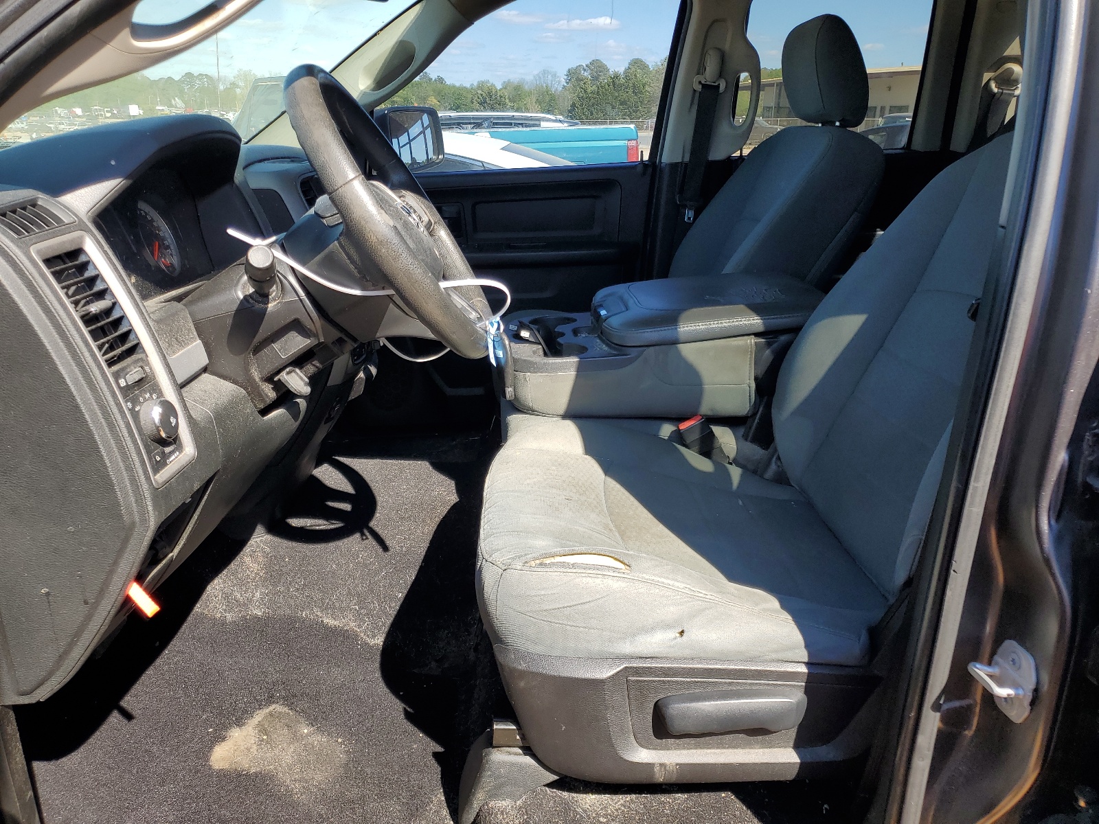 1C6RR7FT4FS572796 2015 Ram 1500 St