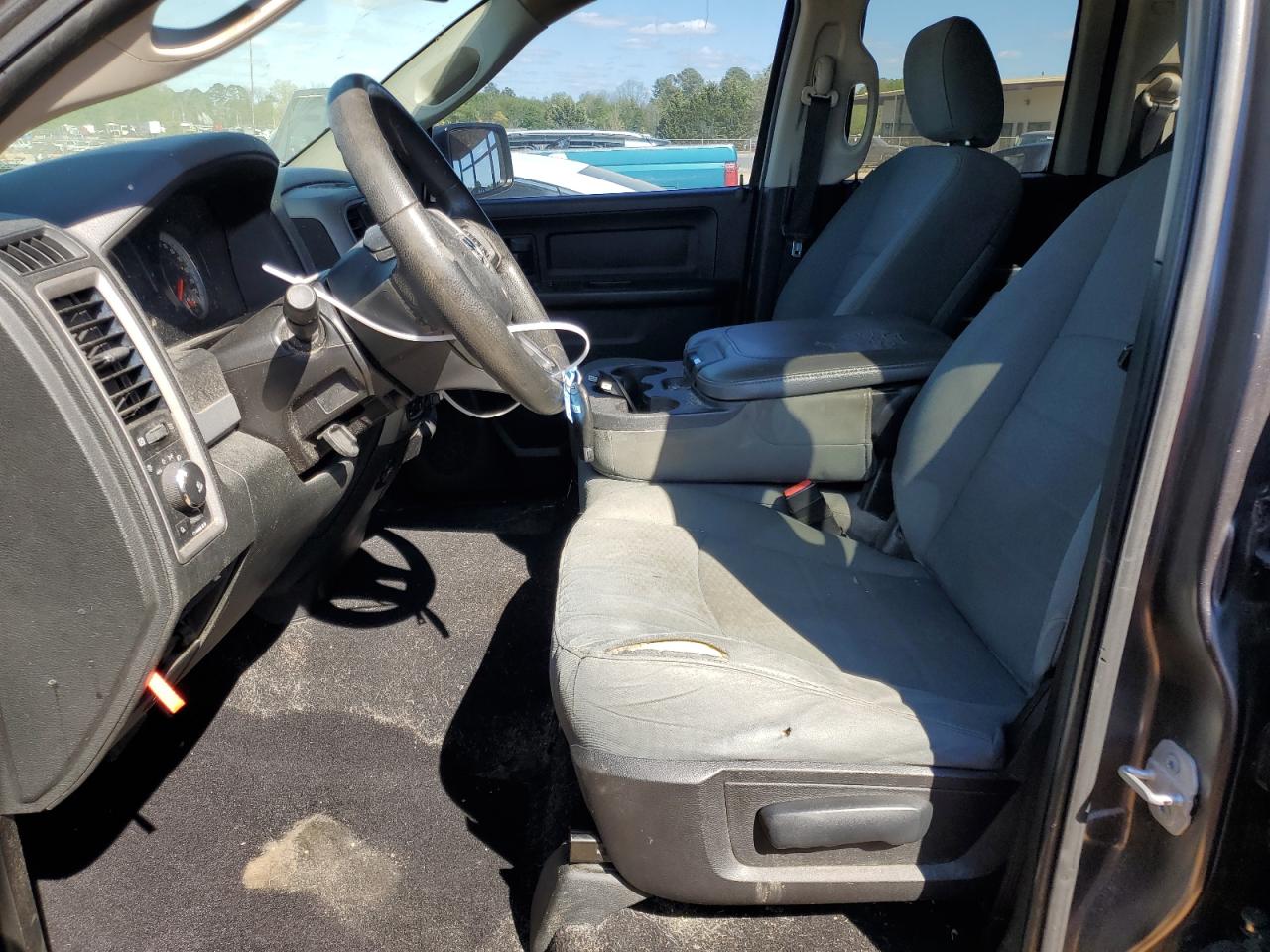 2015 Ram 1500 St VIN: 1C6RR7FT4FS572796 Lot: 49970184