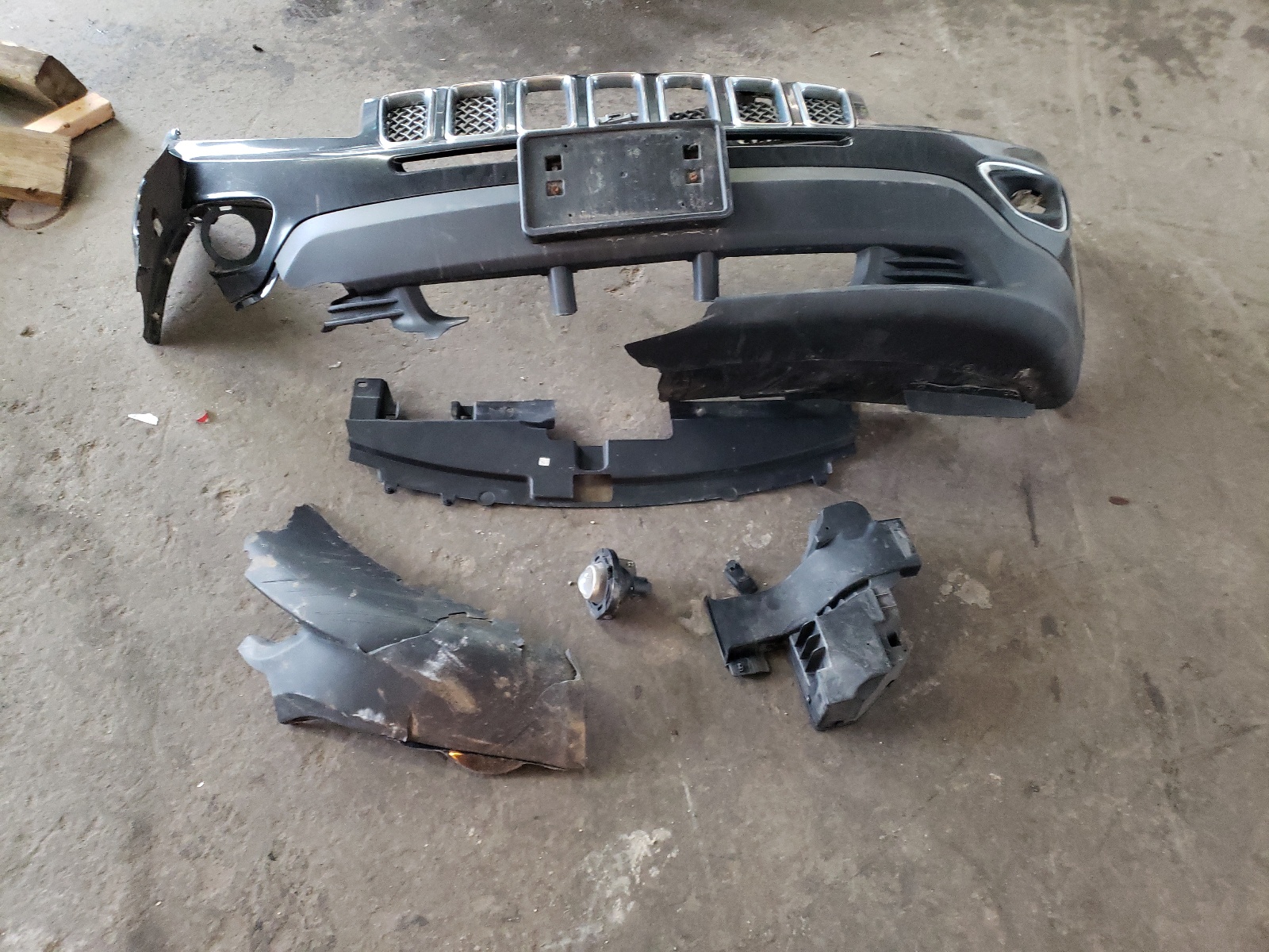 1C4NJDEB7GD663590 2016 Jeep Compass Latitude