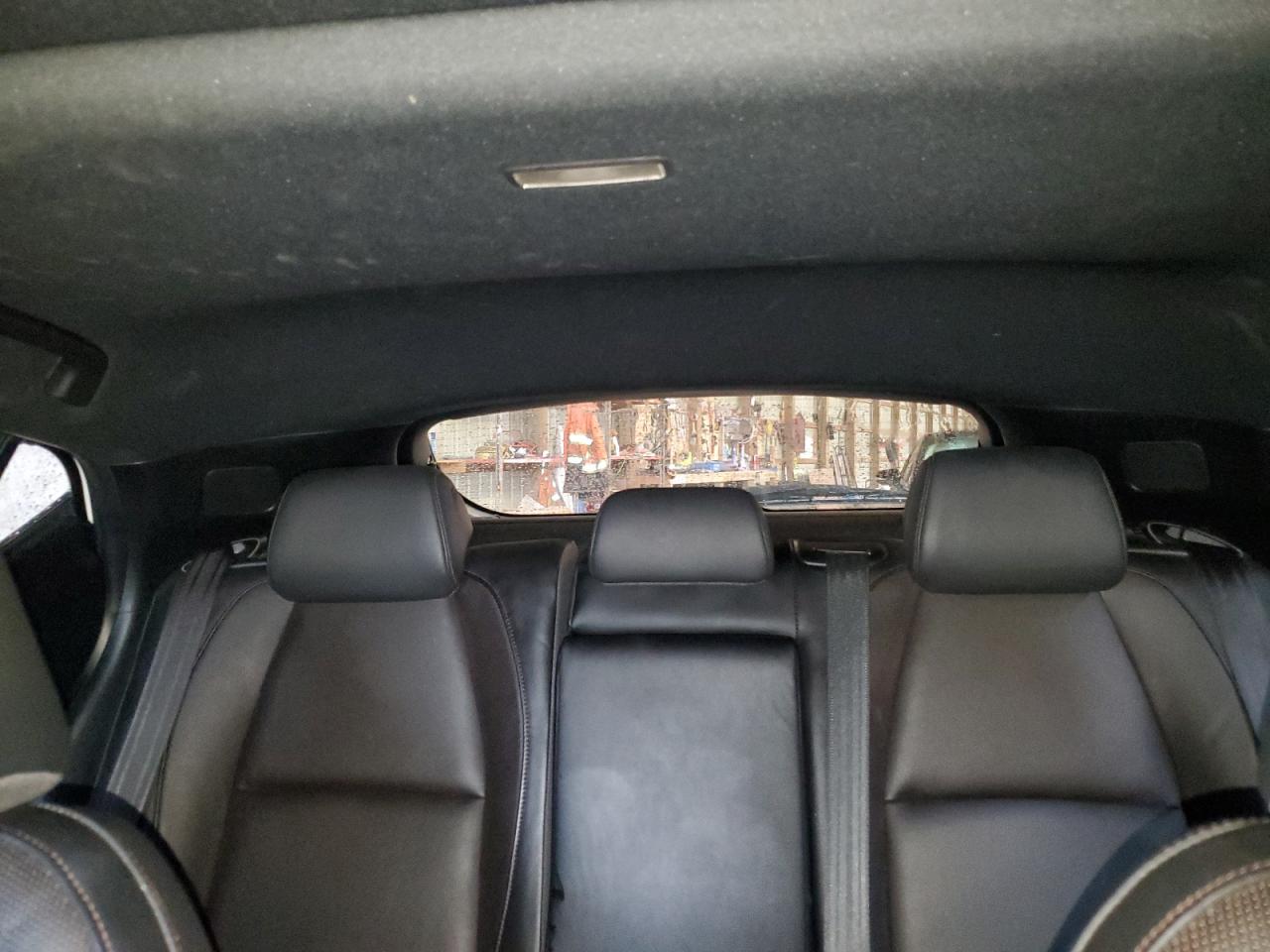 2020 Mazda 3 Preferred VIN: JM1BPAMM2L1164985 Lot: 49012944