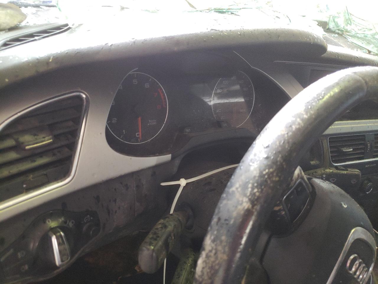 2011 Audi A4 Premium VIN: WAUAFAFL6BN012876 Lot: 51397044