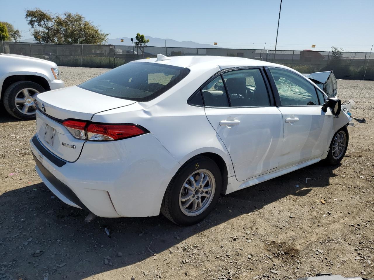 2020 Toyota Corolla Le VIN: JTDEBRBE5LJ008381 Lot: 50560754