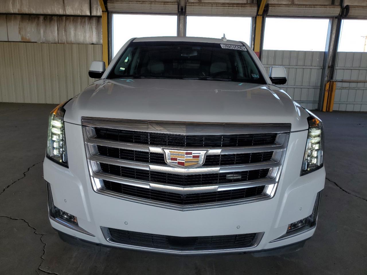 2019 Cadillac Escalade - Image 5