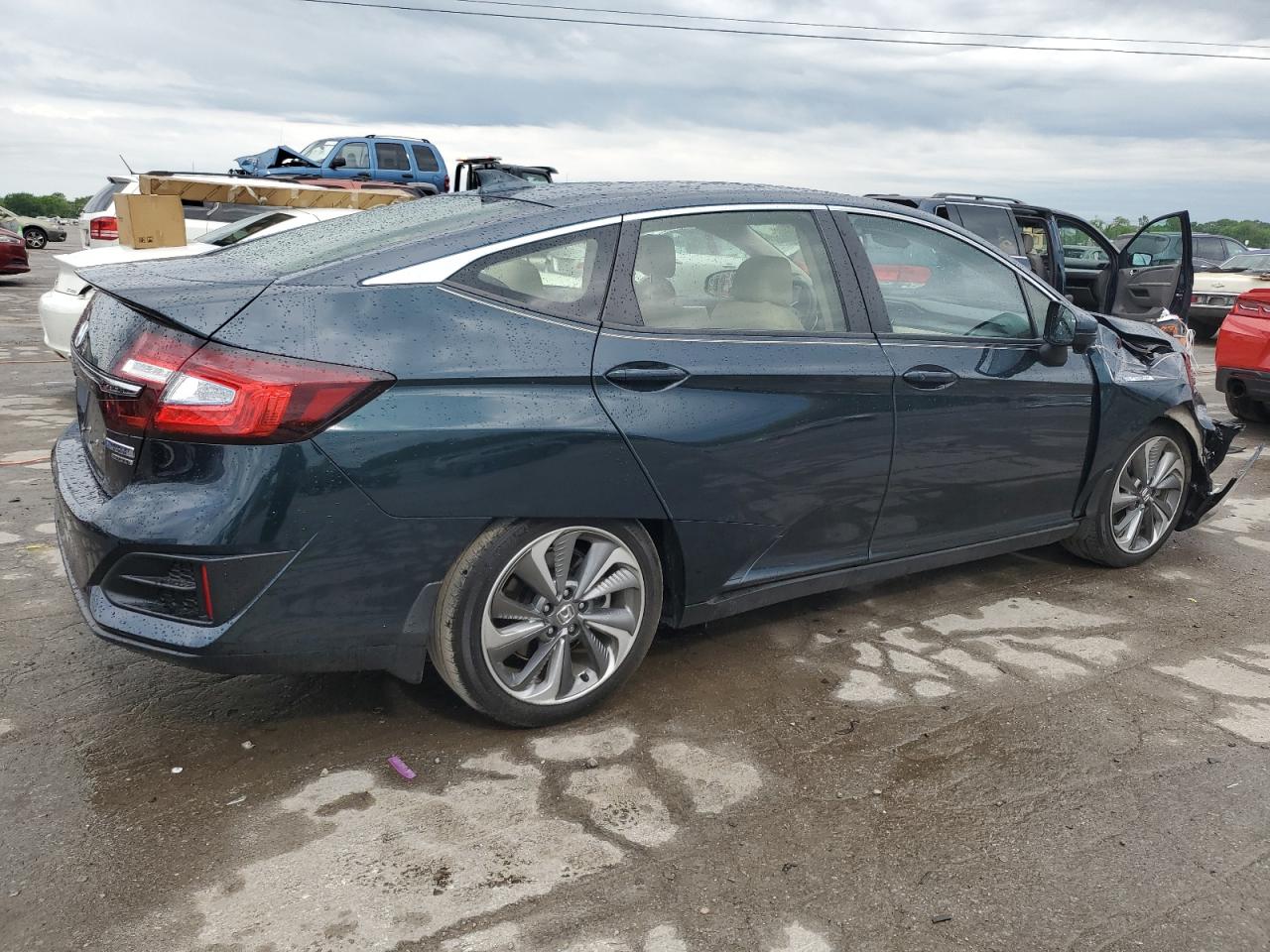 2018 Honda Clarity Touring VIN: JHMZC5F35JC021020 Lot: 52918304