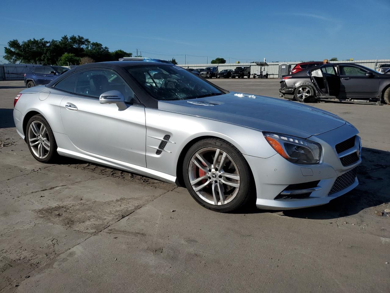 VIN WDDJK7DA9DF006916 2013 MERCEDES-BENZ SL-CLASS no.4