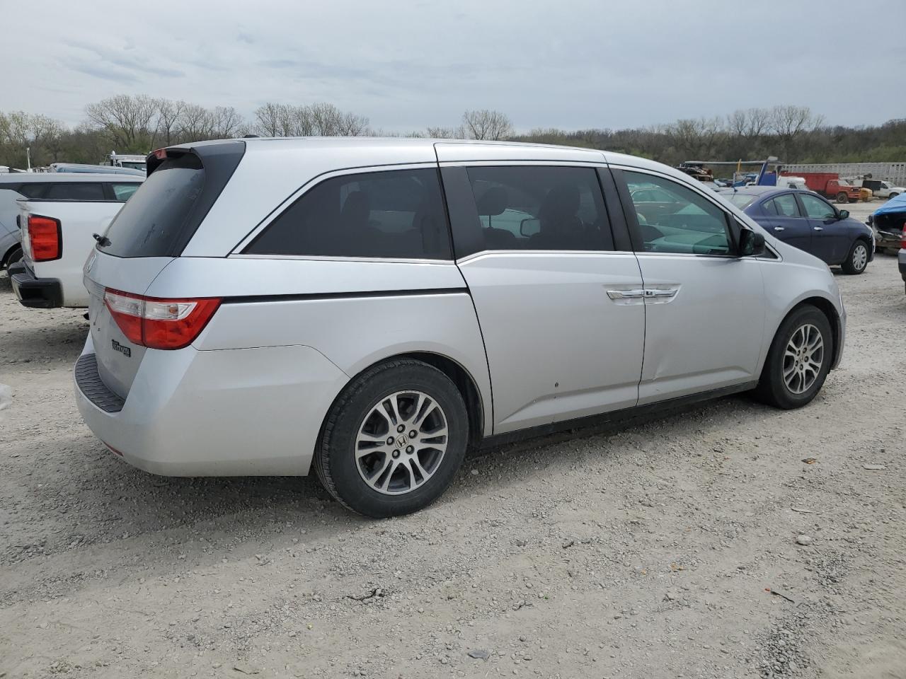 2012 Honda Odyssey - Image 3