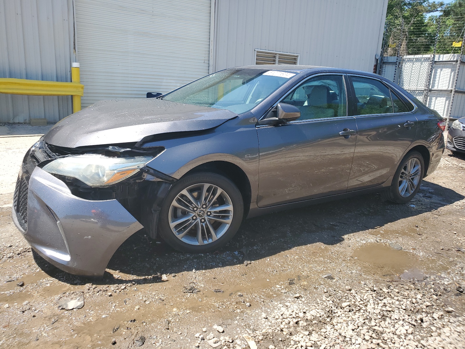 2016 Toyota Camry Le vin: 4T1BF1FK2GU135761