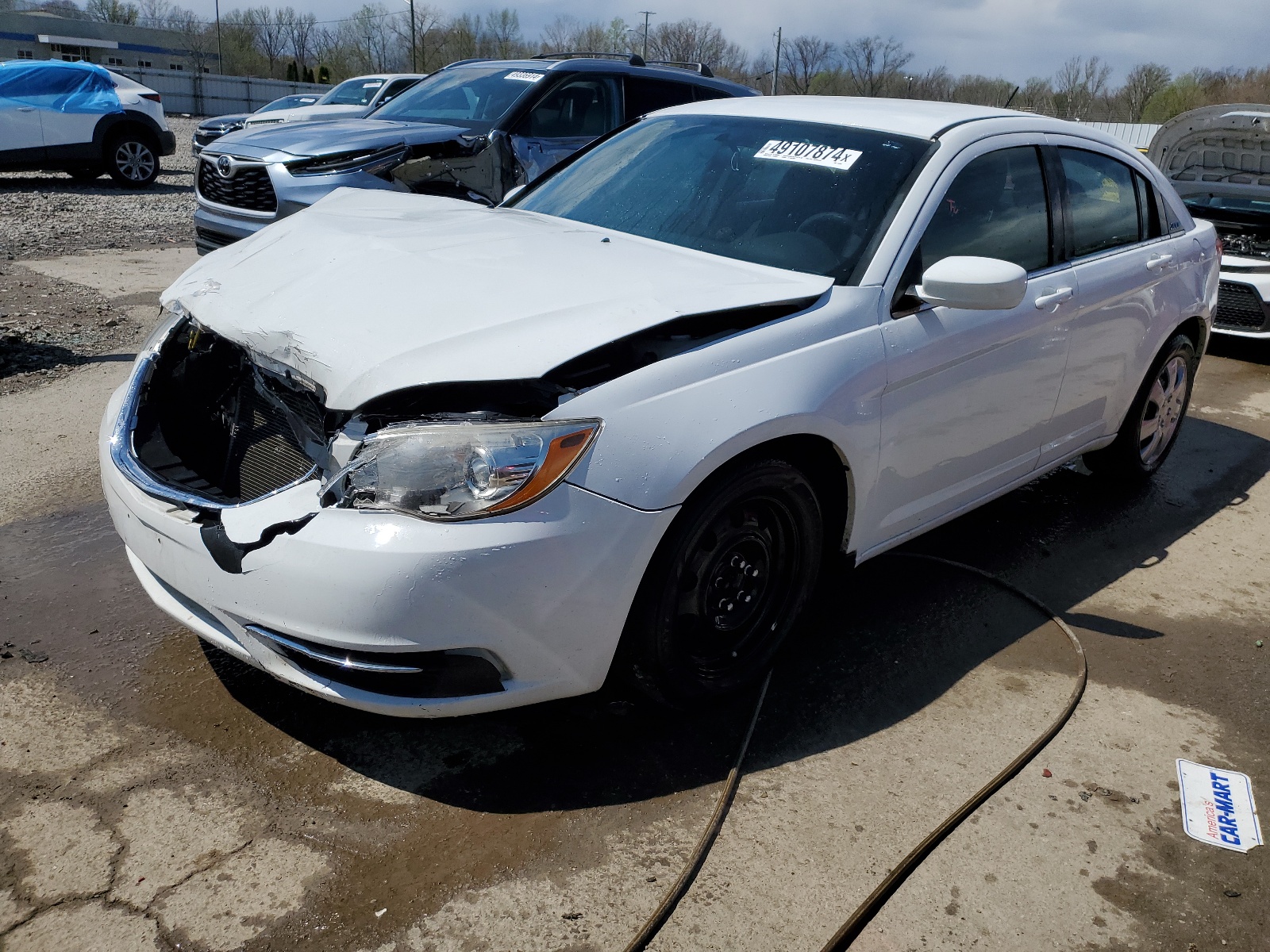 2014 Chrysler 200 Lx vin: 1C3CCBAB8EN141266